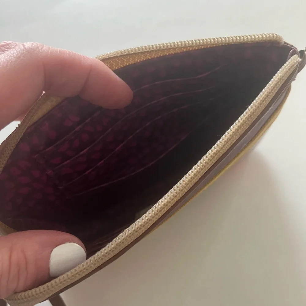 Fossil Key-Per Wristlet